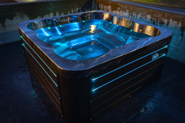 1500L hitaveitupottur - 6-7 manna