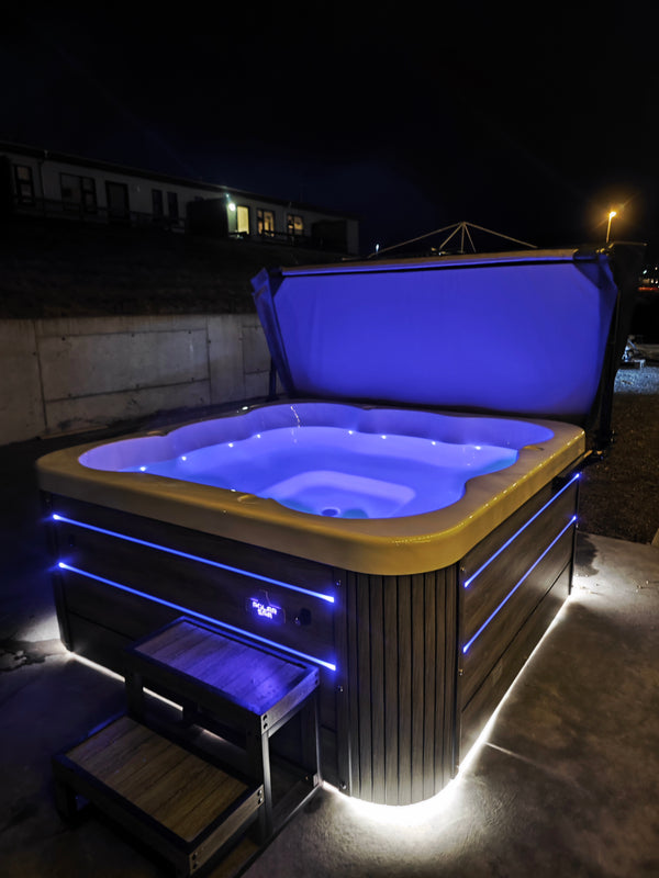 1500L hitaveitupottur - 6-7 manna